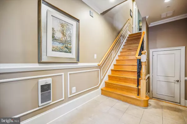 Potomac, MD 20854,12482 ANSIN CIRCLE DR