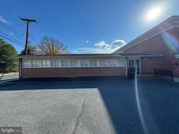 Dover, DE 19901,30 E DIVISION ST