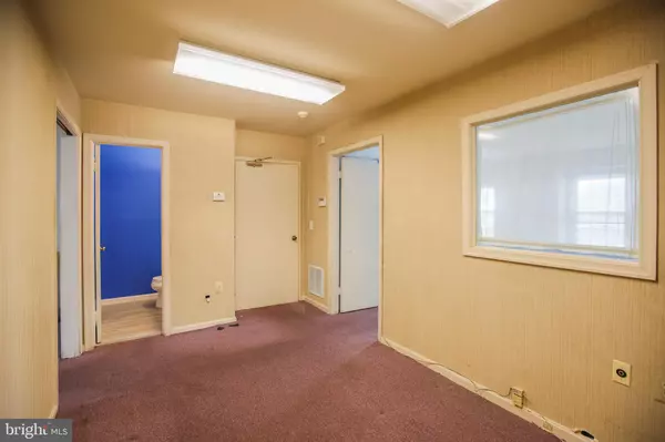 Rockville, MD 20855,15839 CRABBS BRANCH WAY