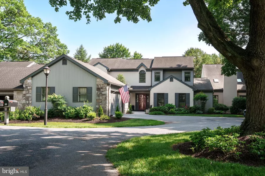 23 DEER FORD DR, Lancaster, PA 17601