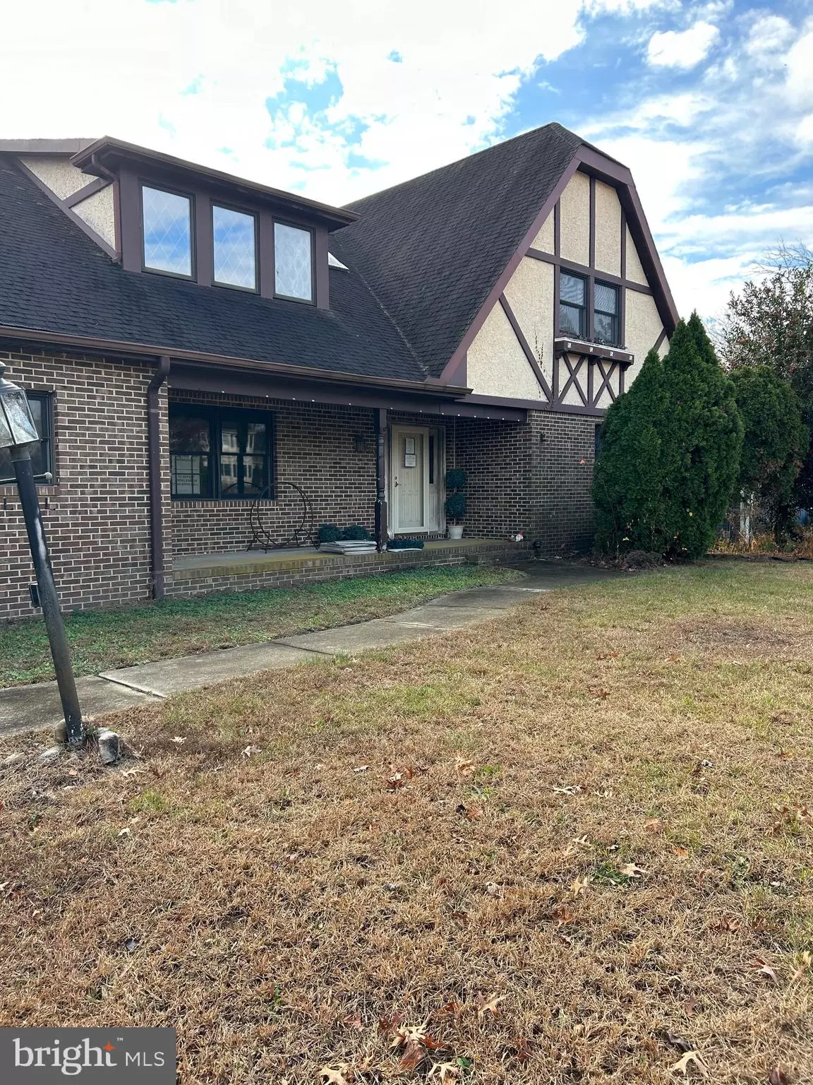 Mickleton, NJ 08056,558 HEREFORD LN