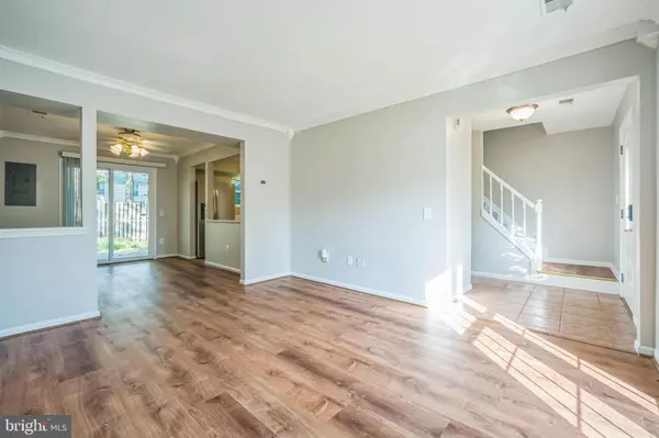 Centreville, VA 20120,14801 BASINGSTOKE LOOP