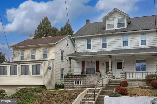 Mohnton, PA 19540,836 SCENIC DR