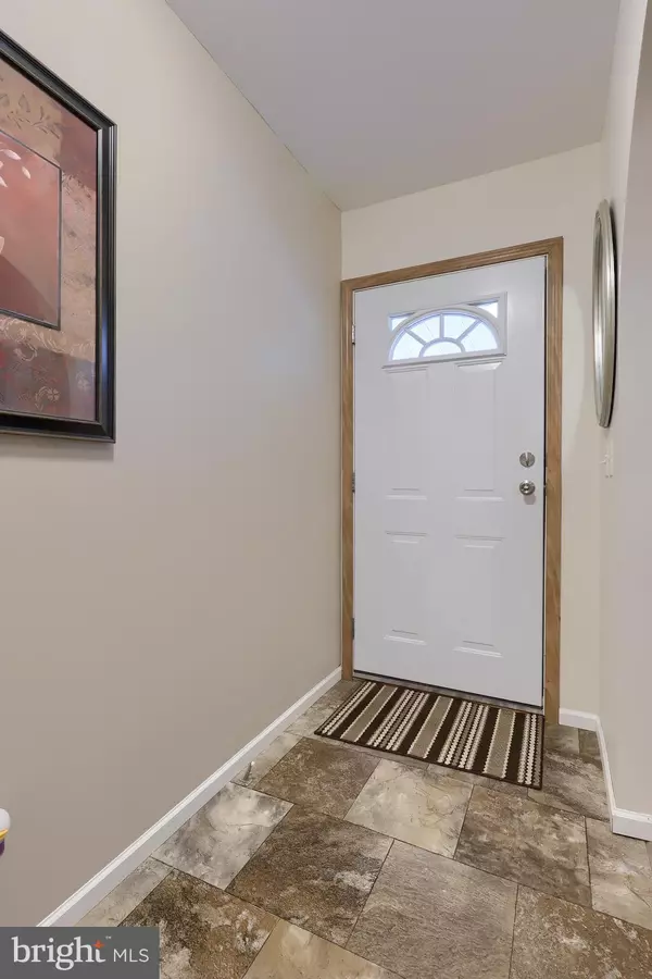 Lancaster, PA 17603,139 MADGE DR