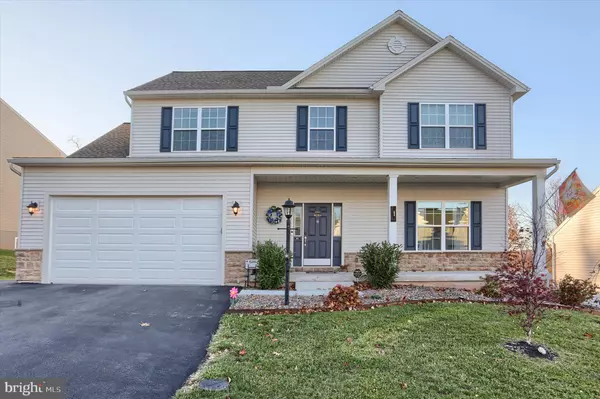 95 RED MAPLE DR, Etters, PA 17319