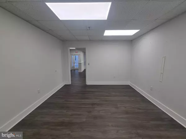 Salisbury, MD 21801,213 W MAIN ST #301A