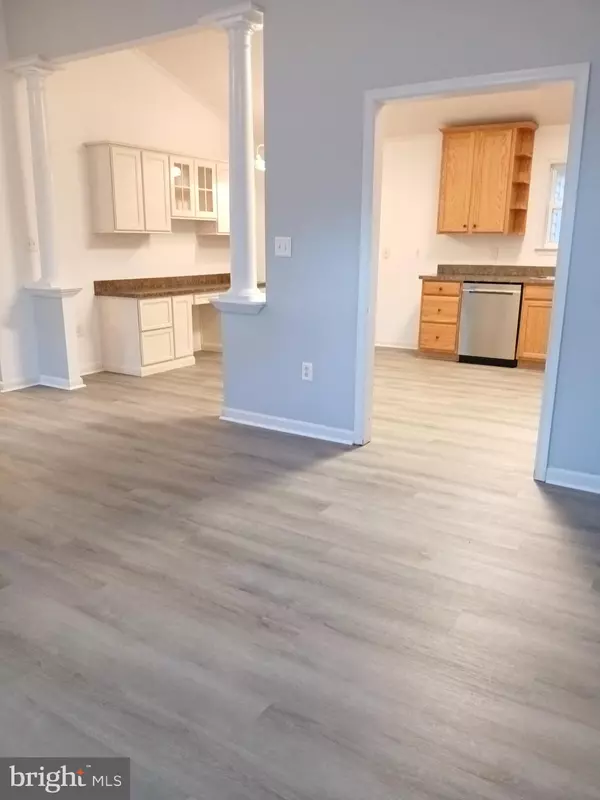 Colonial Beach, VA 22443,189 PINEY FOREST DR