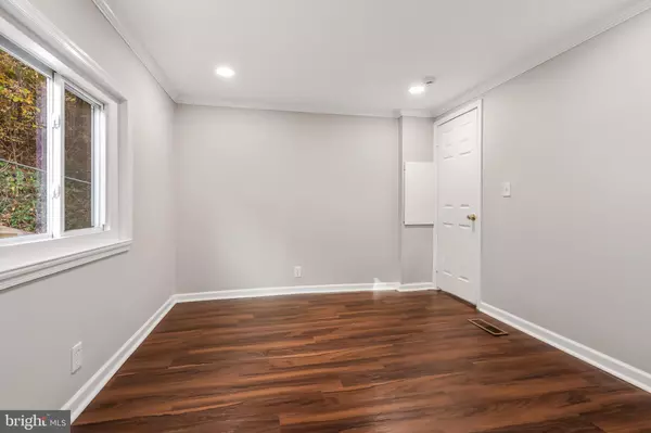 Manassas, VA 20112,7805 TAYLOE DR #133