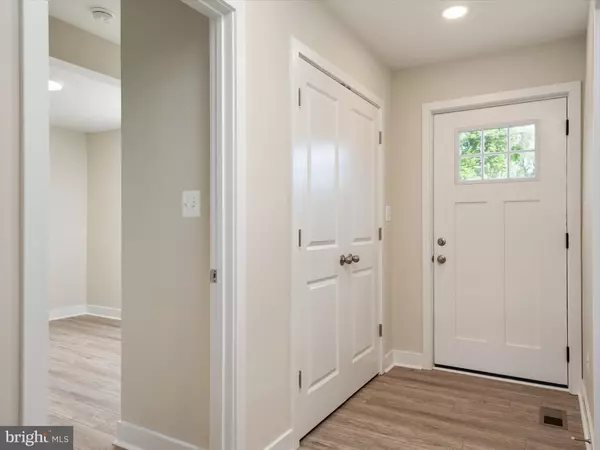 Glen Burnie, MD 21060,7847 LEYMAR RD