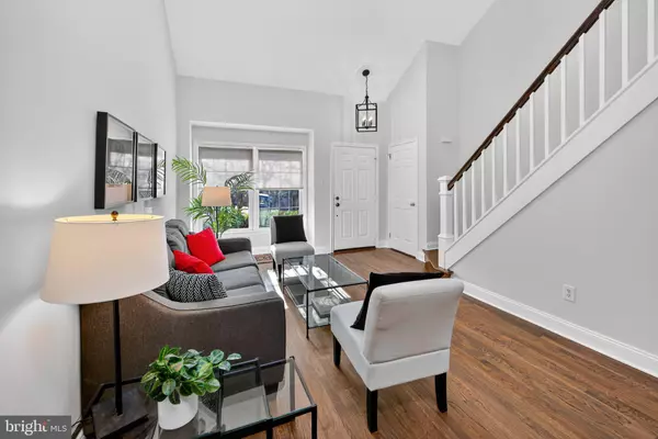 Downingtown, PA 19335,34 MAY APPLE DR