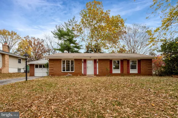 Sterling, VA 20164,104 W AMHURST PL