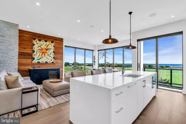 Long Branch, NJ 07740,200 OCEAN AVE N #13