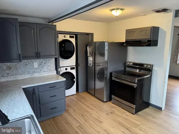 Browns Mills, NJ 08015,204 SCAMMELL DR