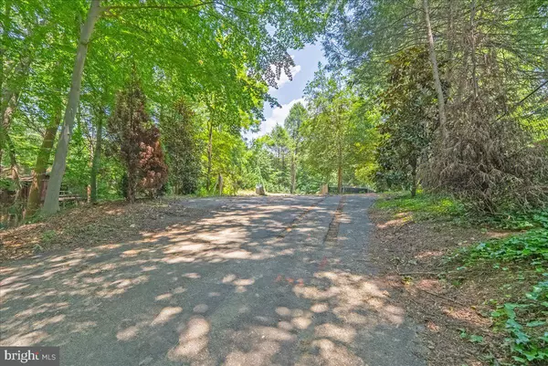 Arlington, VA 22207,4019 N RANDOLPH ST