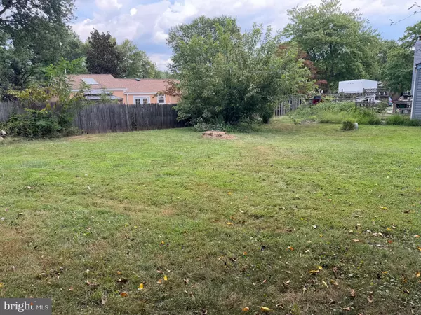 Sterling, VA 20164,160 MAGNOLIA RD