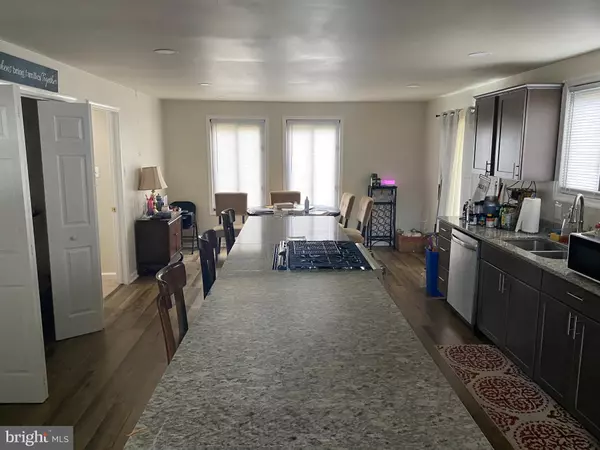 Sterling, VA 20164,160 MAGNOLIA RD