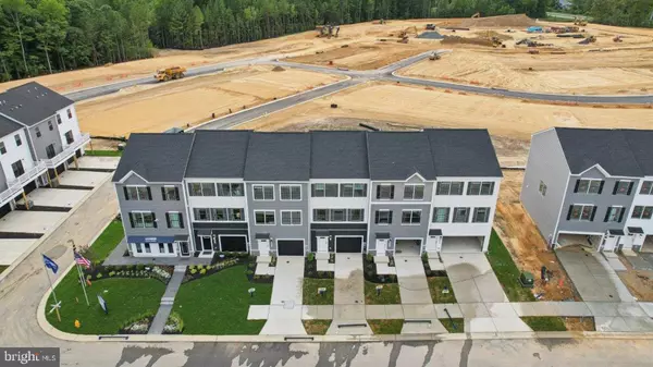 La Plata, MD 20646,487 STILL FEATHER AVE