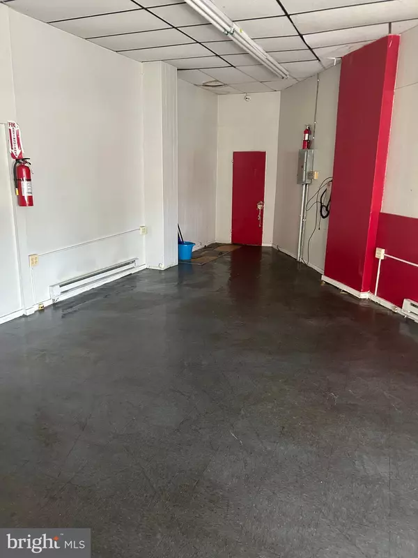 Philadelphia, PA 19121,2250-52 RIDGE AVE