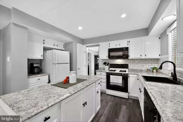 Newark, DE 19702,256 ROMNEY BLVD