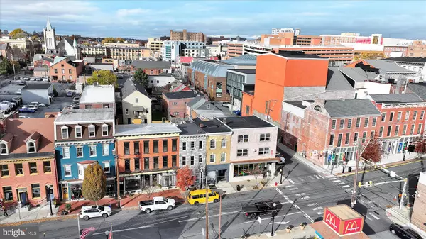 207 W KING ST, Lancaster, PA 17603