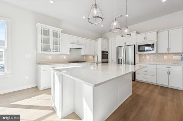 Lewes, DE 19958,33815 JOEL LN