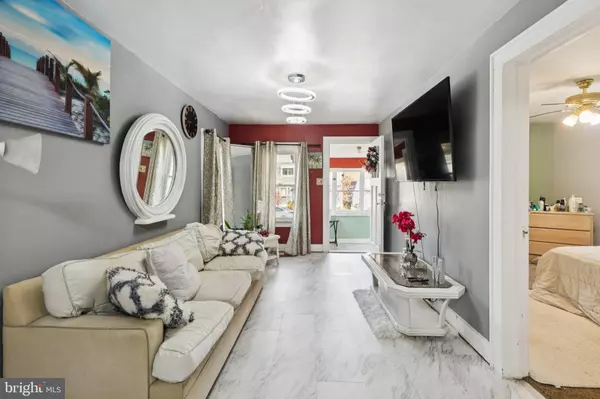 Morrisville, PA 19067,133 S LAFAYETTE AVE