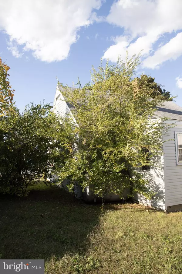 Pocomoke City, MD 21851,17 SOMERSET AVE