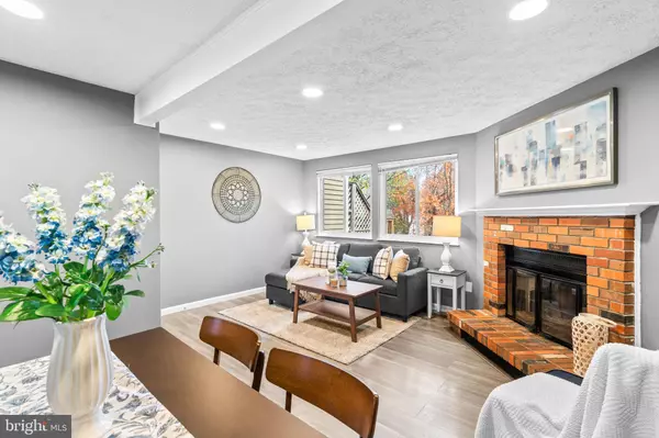 Springfield, VA 22153,8433 SUGAR CREEK LN