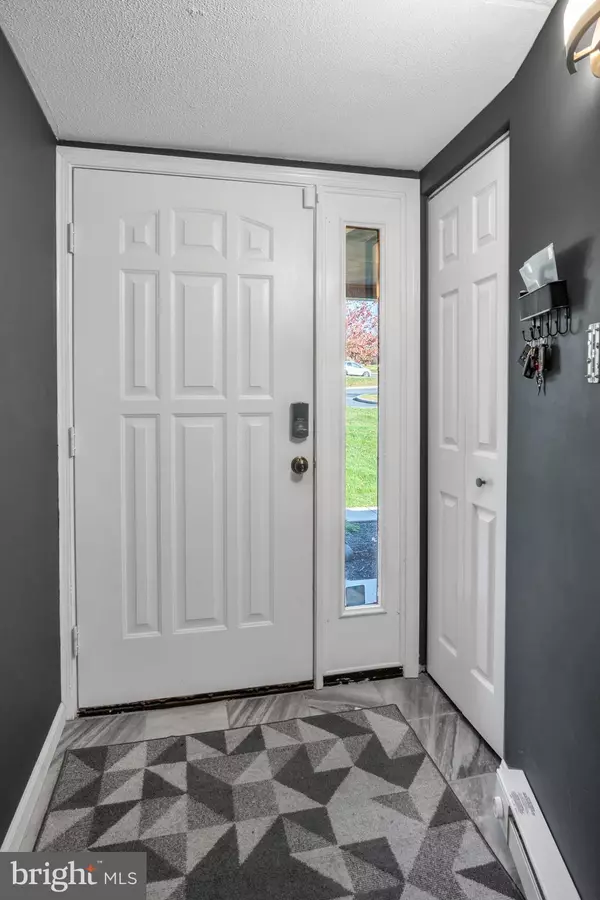 Harrisburg, PA 17110,1010 CHERRINGTON DR