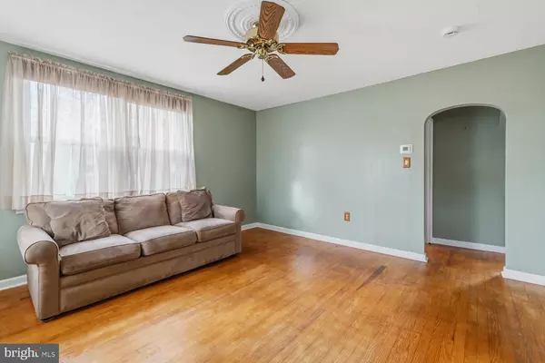 Croydon, PA 19021,2133 MAPLE AVE