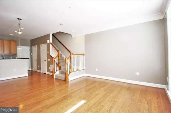 Woodbridge, VA 22191,2382 BROOKMOOR LN