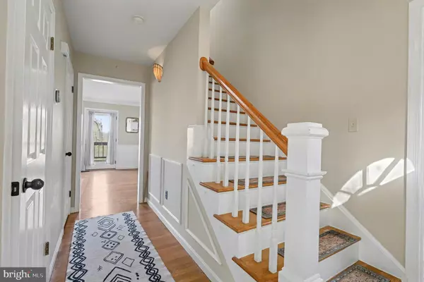 Linden, VA 22642,807 NORTHERN SPY DR