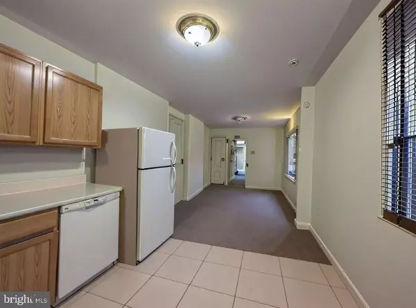 Philadelphia, PA 19121,2045 N CARLISLE ST