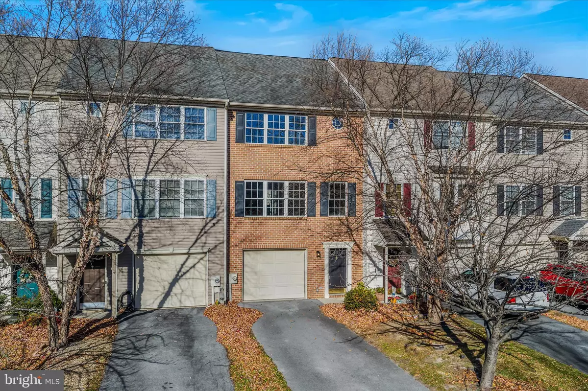 Martinsburg, WV 25404,27 FISER LN