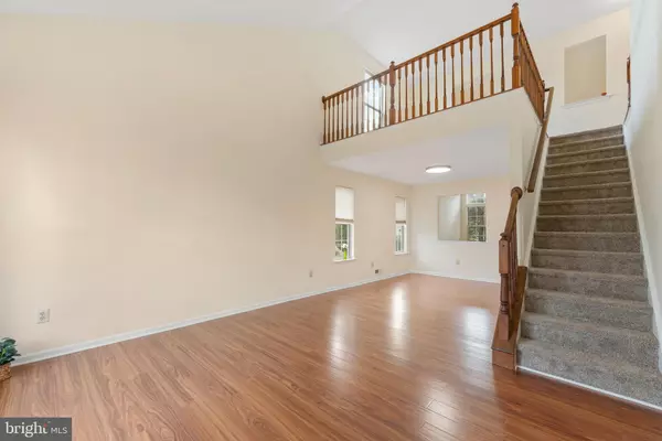 Burlington, NJ 08016,44 WESLEY LN