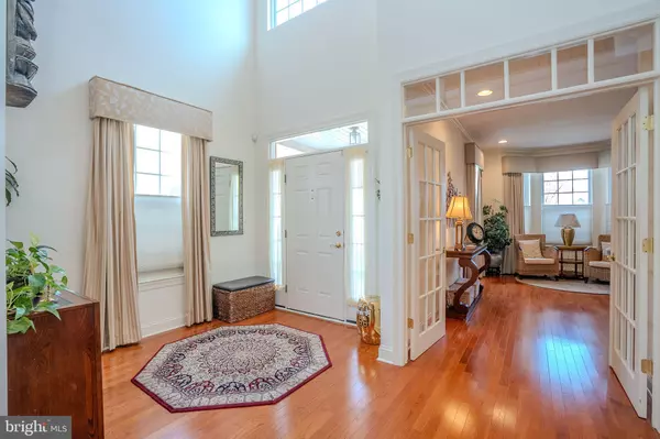 Monroe Township, NJ 08831,380 DAISY CT