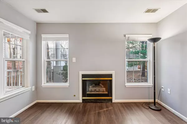 Columbia, MD 21044,5832 WYNDHAM CIR #104