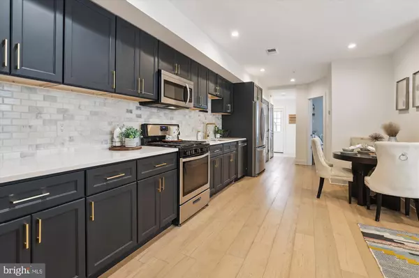 Washington, DC 20011,200 HAMILTON ST NW #2