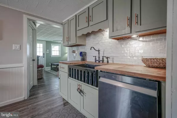 Woodstown, NJ 08098,178 E MILLBROOKE AVE