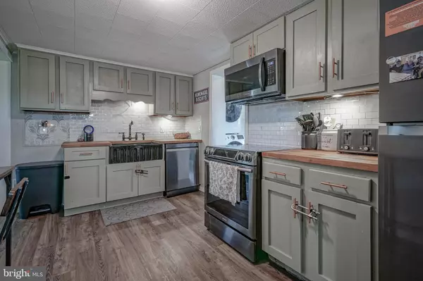 Woodstown, NJ 08098,178 E MILLBROOKE AVE