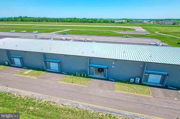 Winchester, VA 22602,741 AIRPORT RD #4