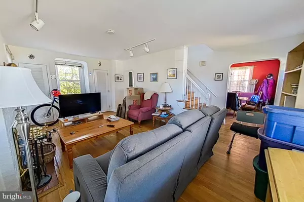 Baltimore, MD 21208,7034 DEERFIELD