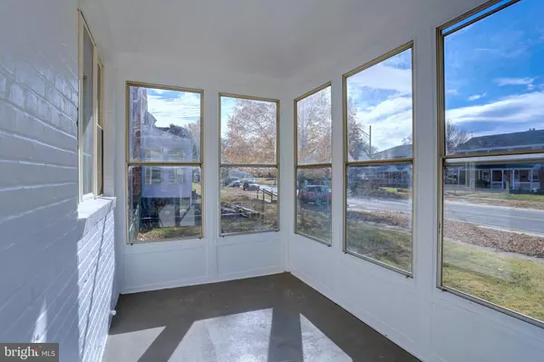 Dundalk, MD 21222,2527 LIBERTY PKWY