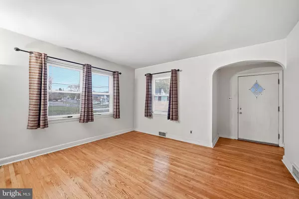 Mount Ephraim, NJ 08059,101 SIXTH AVE