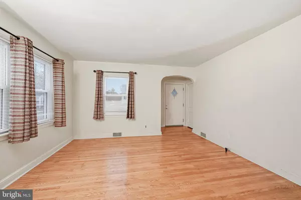 Mount Ephraim, NJ 08059,101 SIXTH AVE