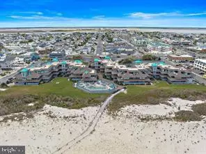 Ship Bottom, NJ 08008,1001 OCEAN AVE ##1017