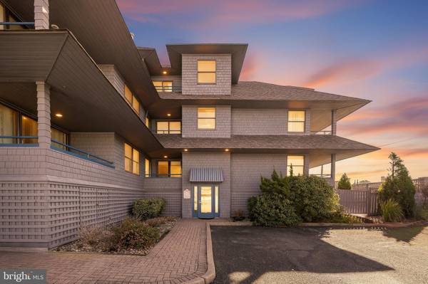 Ship Bottom, NJ 08008,1001 OCEAN AVE ##1017