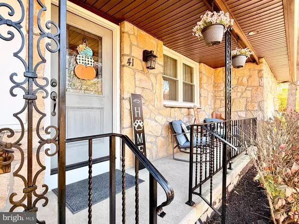 Blackwood, NJ 08012,41 HYANNIS AVE