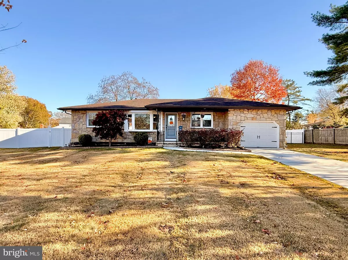 Blackwood, NJ 08012,41 HYANNIS AVE