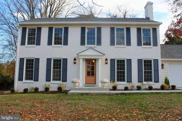 Vienna, VA 22181,9918 LINDEL LN